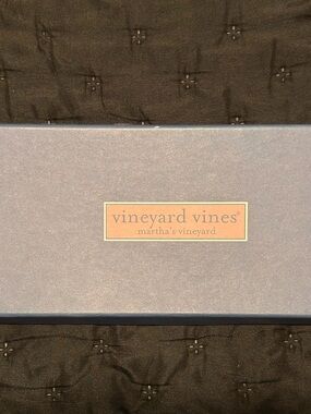 Vineyard Vines Tie